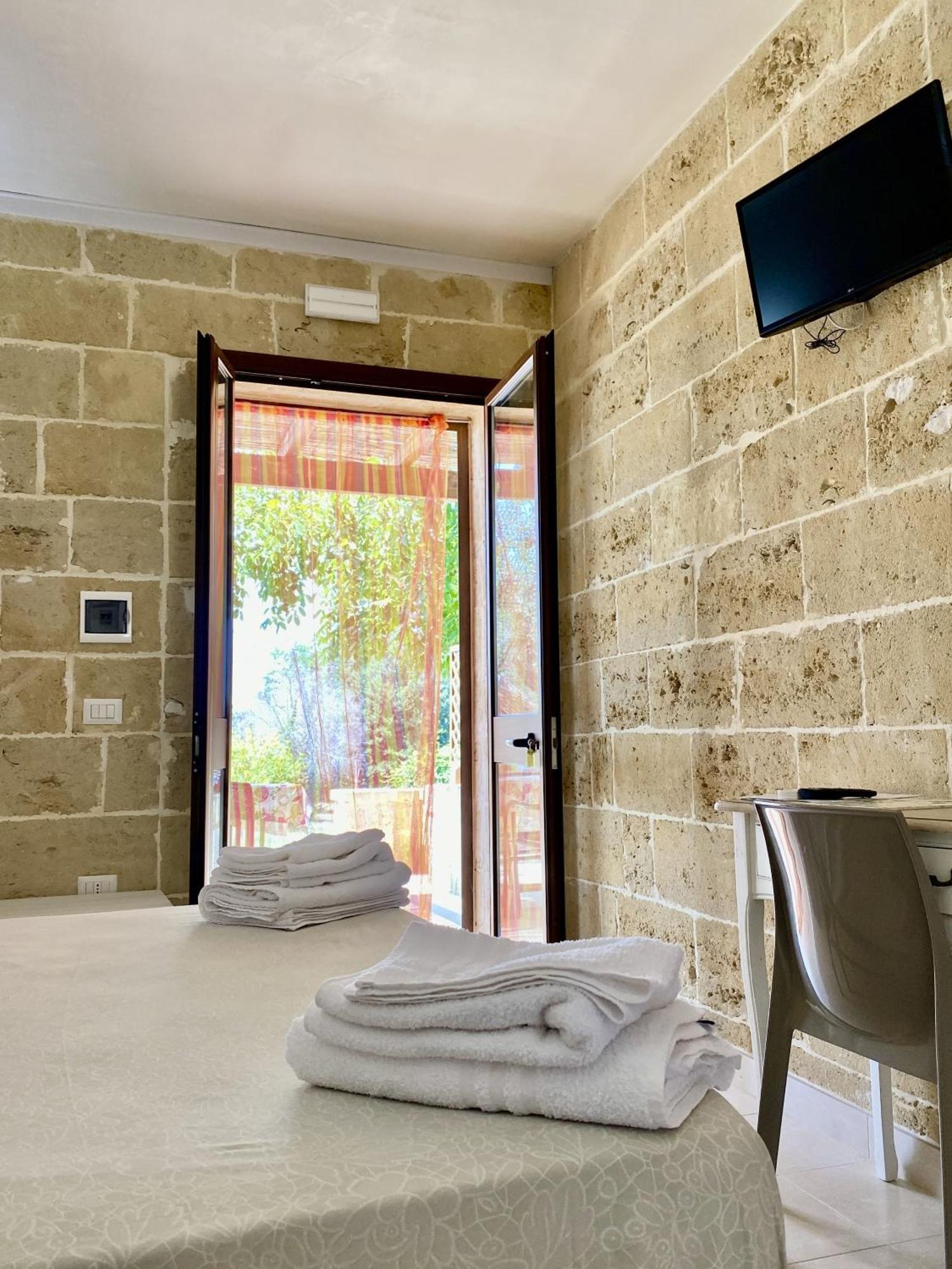 Le Stanze Di Ray - Salento Homes Borgagne Kültér fotó